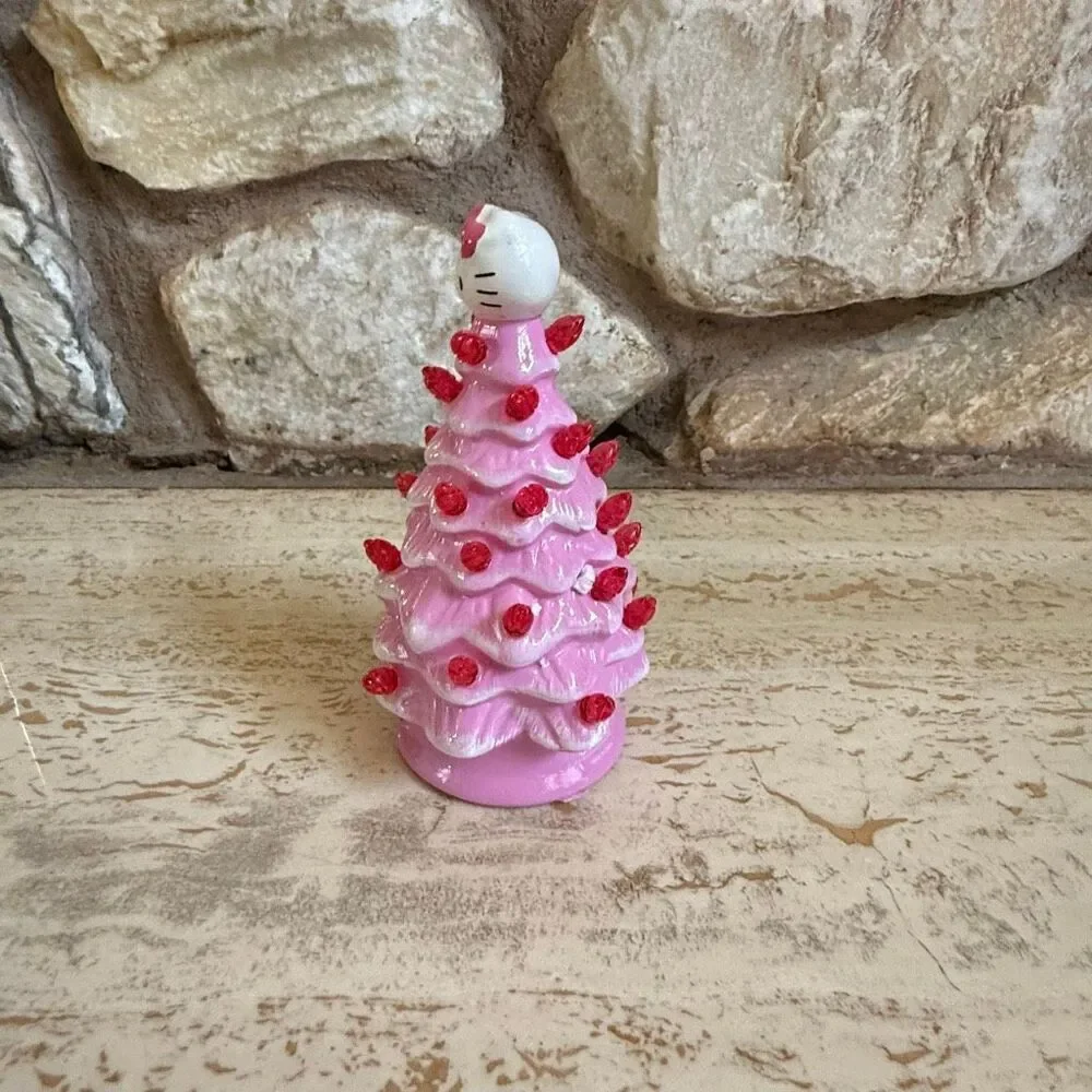 Hello kitty ceramic Christmas tree small 5.8” Holiday Christmas Sanrio hellokitt